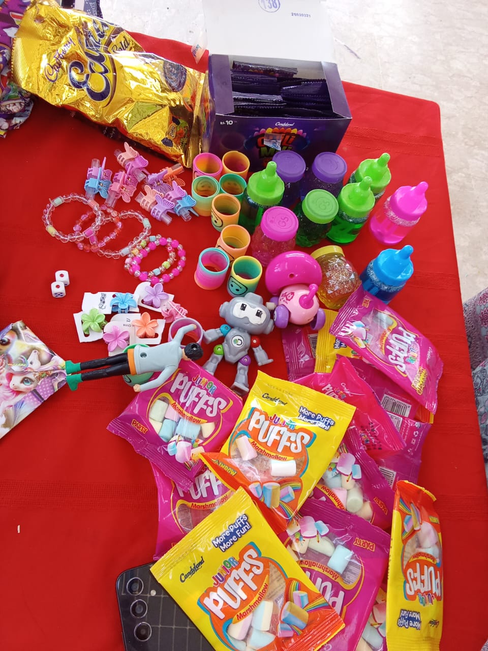 Mini Carnival 2026 gift hampers